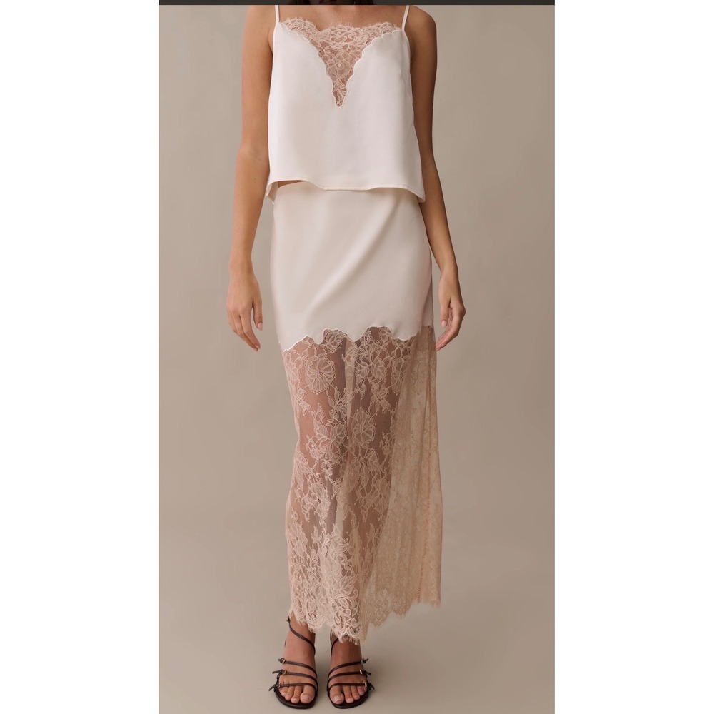Few Moda o.p.t. One Pretty Time Cream Satin and Lace Scalloped Midi Skirt Medium